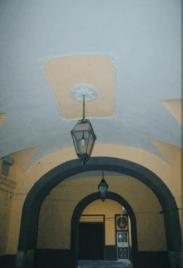 Piccola Maison Nel Centro Di Napoli 外观 照片